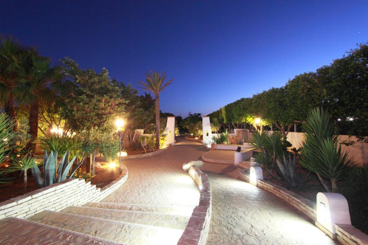 Agriturismo Resort Costa House Lampedusa Luaran gambar
