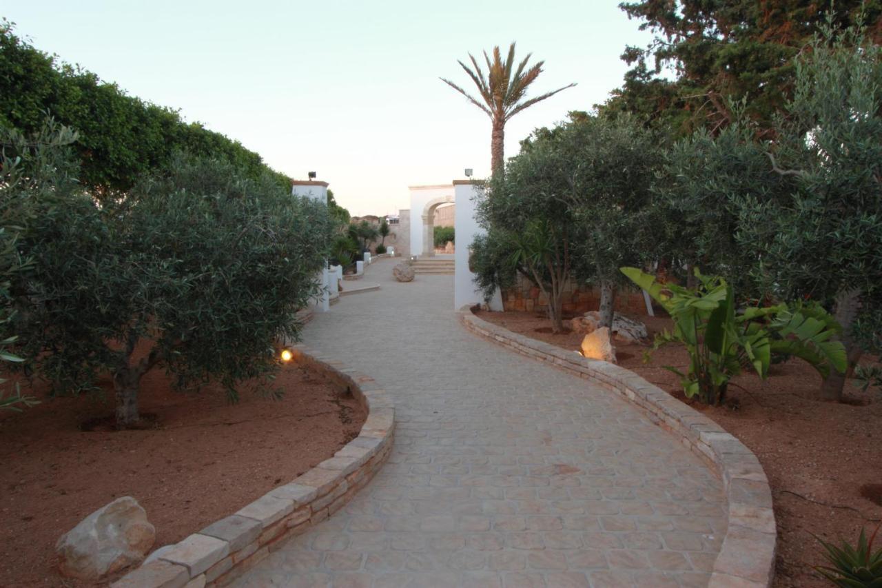 Agriturismo Resort Costa House Lampedusa Luaran gambar